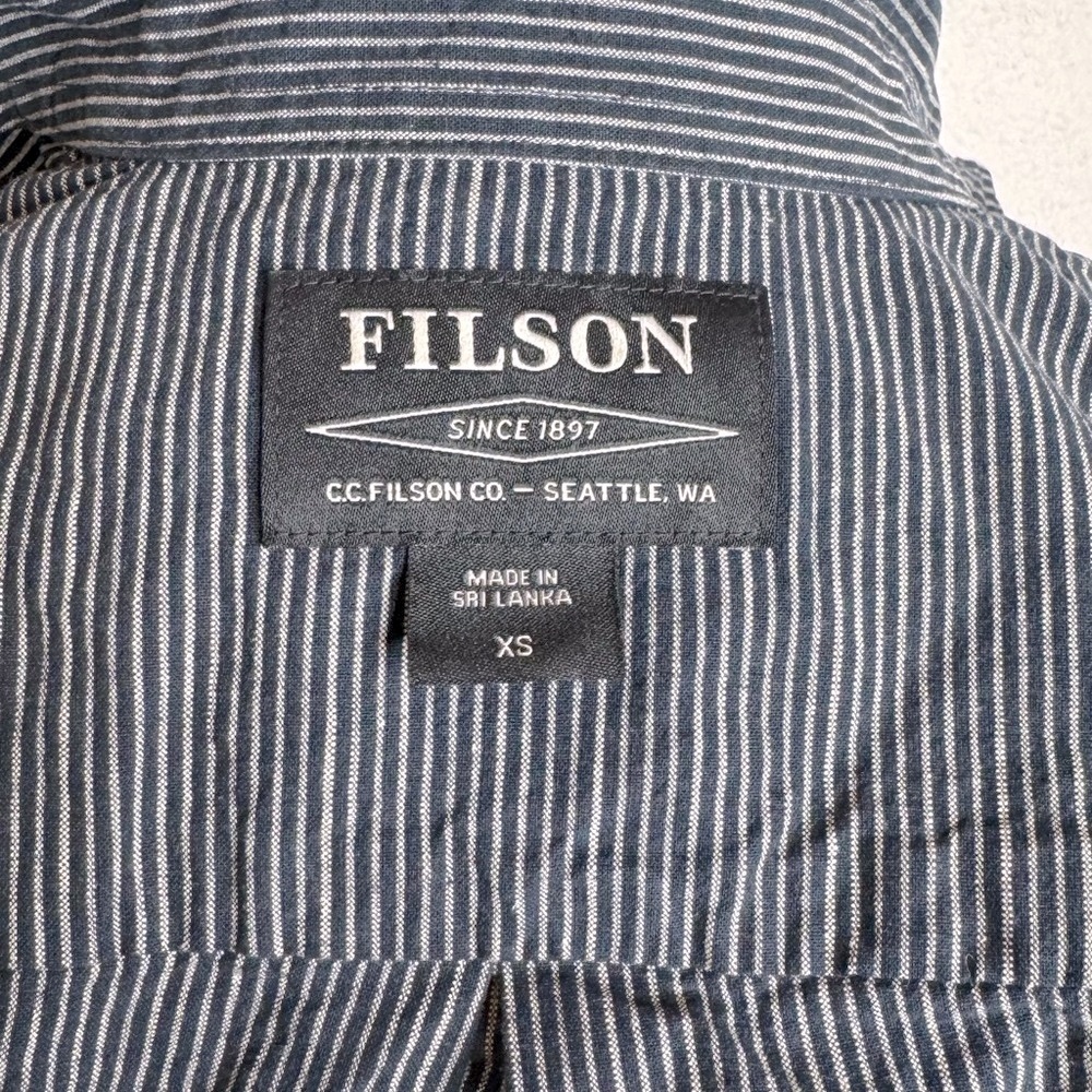 Nwot Filson Chambray Button Down Navy Hickory Str… - image 5